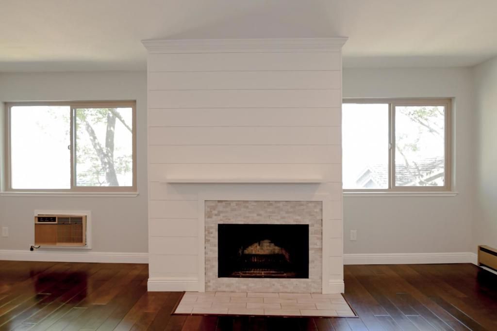 Image 7 of property listing at 374 Union Avenue D, Campbell, CA 95008