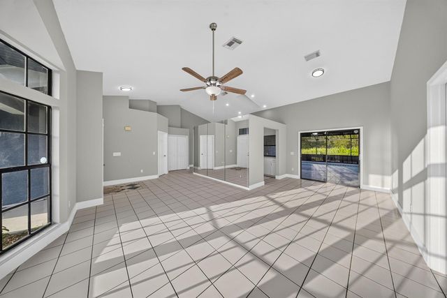 4802 Sunset Boulevard, Fort Pierce, FL 34982