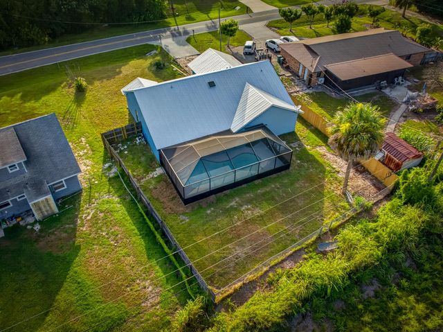 4802 Sunset Boulevard, Fort Pierce, FL 34982