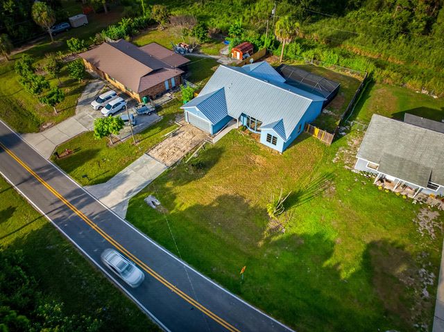 4802 Sunset Boulevard, Fort Pierce, FL 34982