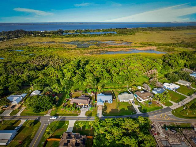 4802 Sunset Boulevard, Fort Pierce, FL 34982
