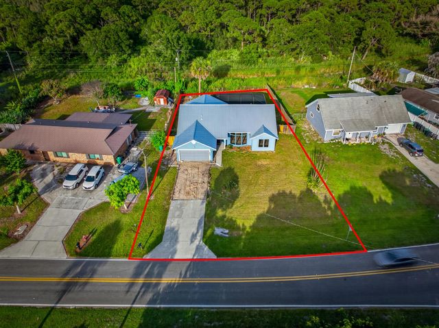 4802 Sunset Boulevard, Fort Pierce, FL 34982