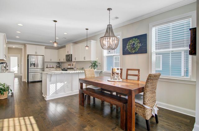 1056 Oak Bluff Avenue, Charleston, SC 29492