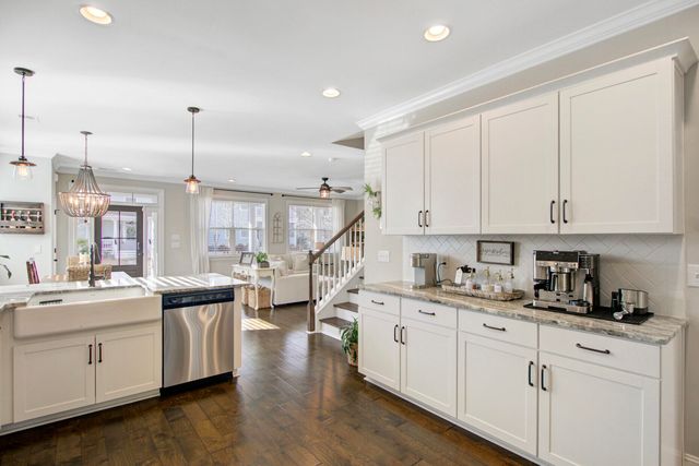 1056 Oak Bluff Avenue, Charleston, SC 29492