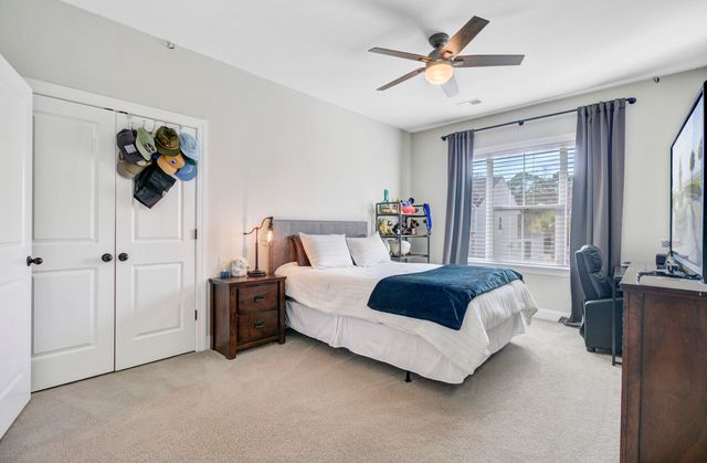 1056 Oak Bluff Avenue, Charleston, SC 29492