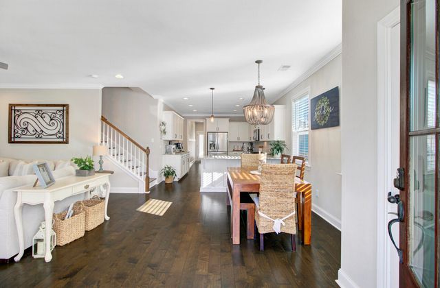 1056 Oak Bluff Avenue, Charleston, SC 29492