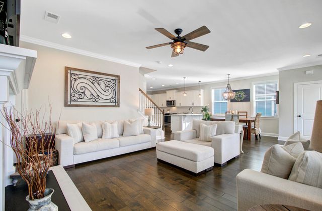 1056 Oak Bluff Avenue, Charleston, SC 29492