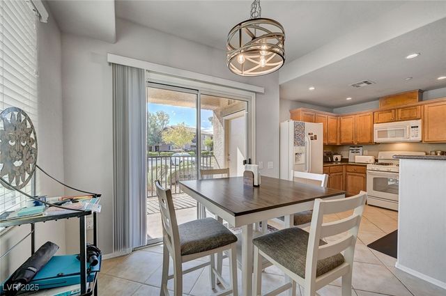 6745 Caporetto Lane 102, North Las Vegas, NV 89084