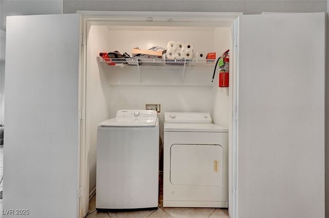 6745 Caporetto Lane 102, North Las Vegas, NV 89084