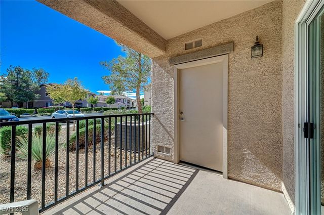 6745 Caporetto Lane 102, North Las Vegas, NV 89084