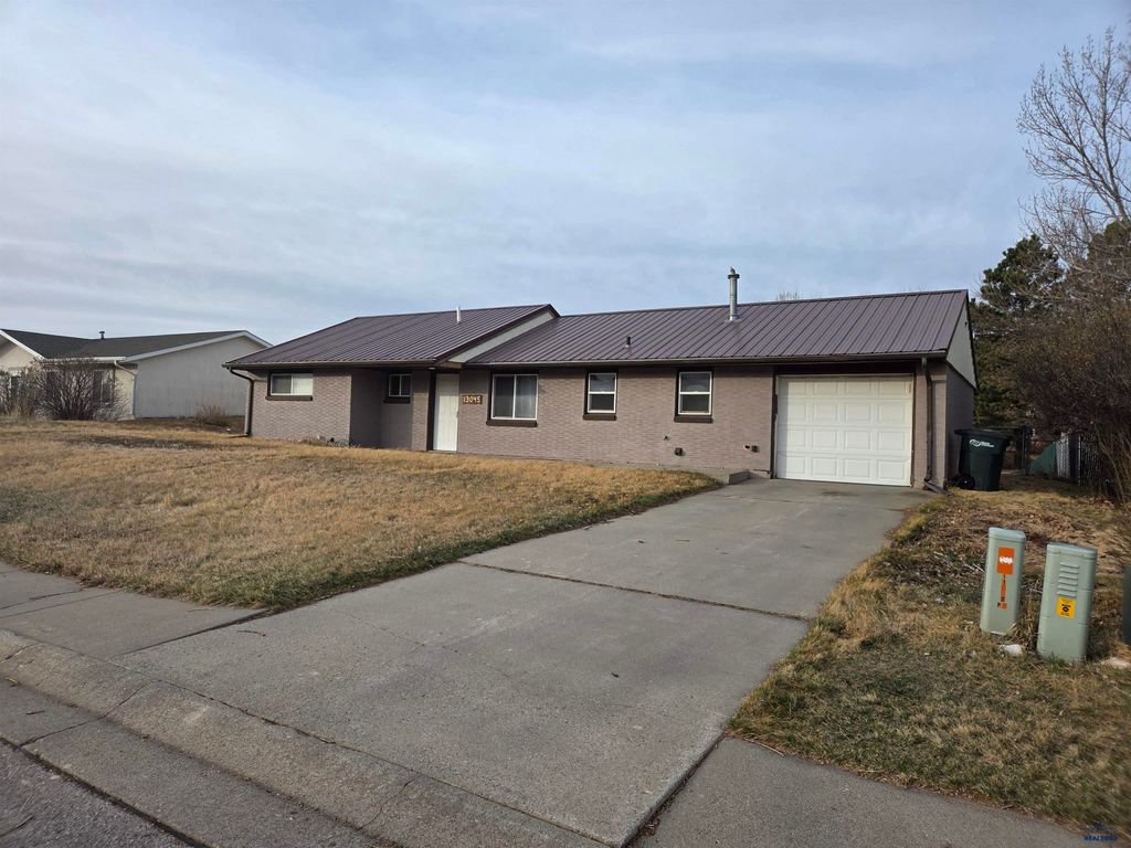 13045 PONY EXPRESS, Piedmont, SD 57769