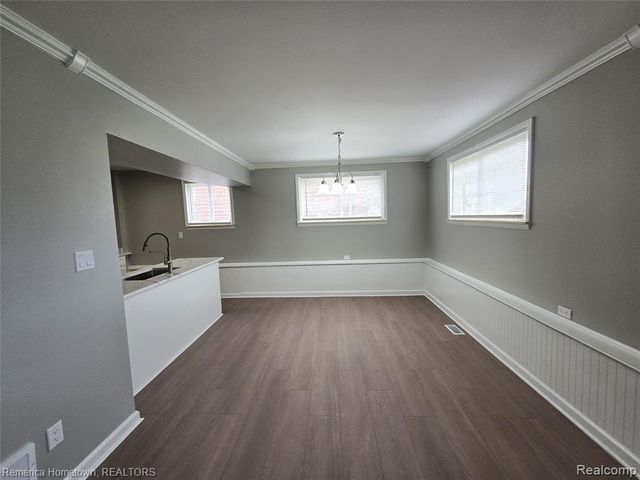 29600 Pickford Street, Livonia, MI 48152