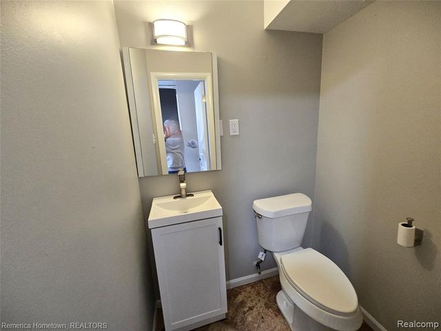 29600 Pickford Street, Livonia, MI 48152