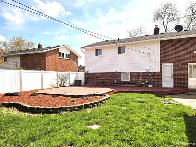 29600 Pickford Street, Livonia, MI 48152