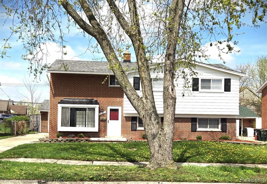 29600 Pickford Street, Livonia, MI 48152