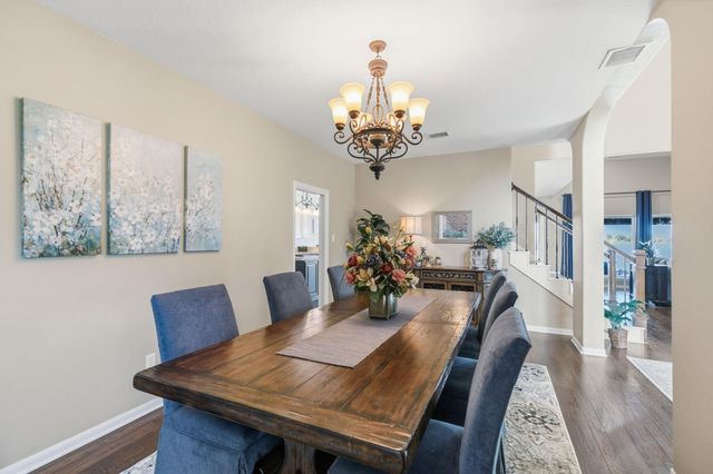 2 Villas Ways Drive, Conroe, TX 77356