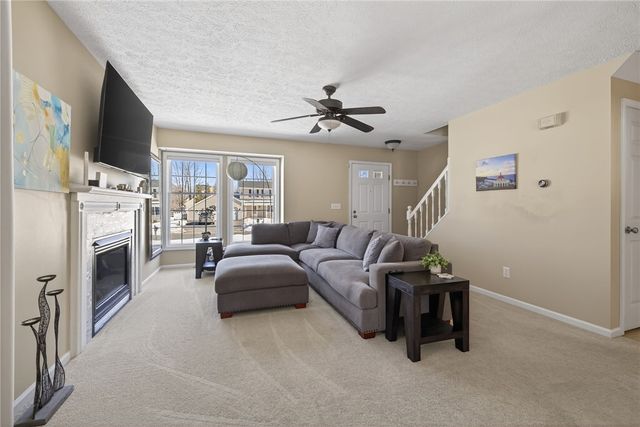 1059 Fawn Wood Drive, Webster, NY 14580