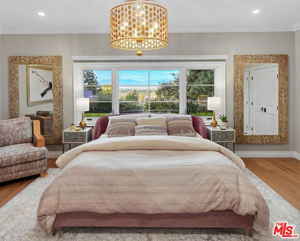 4621 Balboa Avenue, Encino, CA 91316