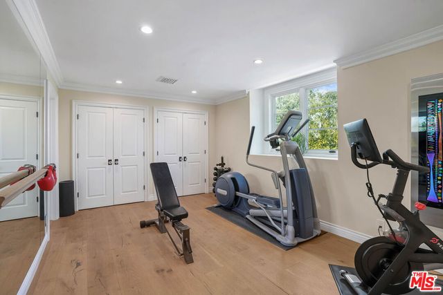 4621 Balboa Avenue, Encino, CA 91316