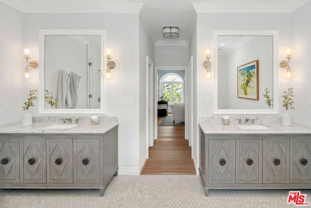 4621 Balboa Avenue, Encino, CA 91316