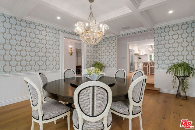 4621 Balboa Avenue, Encino, CA 91316