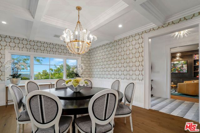 4621 Balboa Avenue, Encino, CA 91316