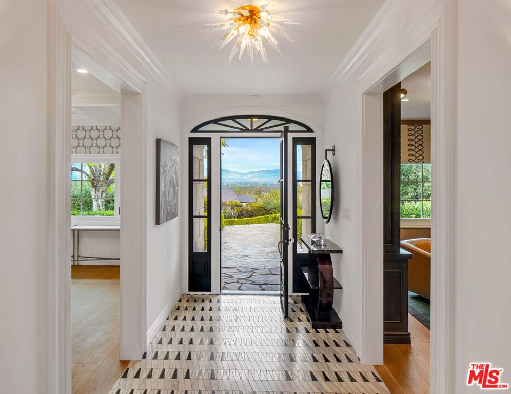 4621 Balboa Avenue, Encino, CA 91316