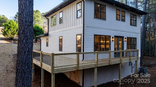 5163 Hurricane Hill Road, Granite Falls, NC 28630