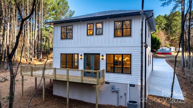 5163 Hurricane Hill Road, Granite Falls, NC 28630