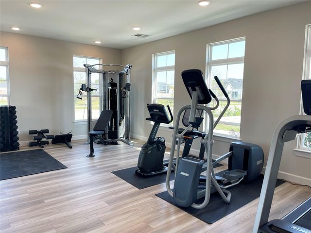 1206 Hidden Oaks Dr, Tomball, TX 77375