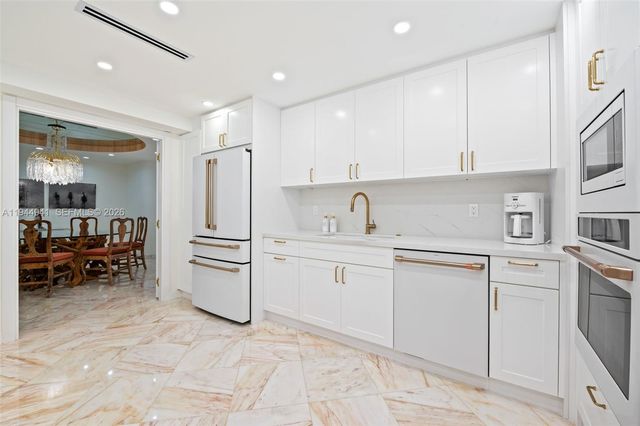 10155 Collins Ave 604, Bal Harbour, FL 33154