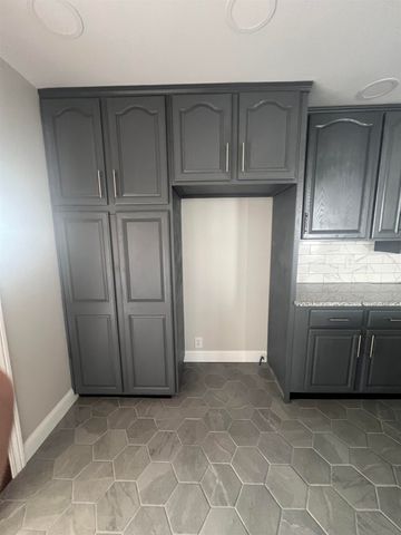 1525 S 6th Street, Ironton, OH 45638