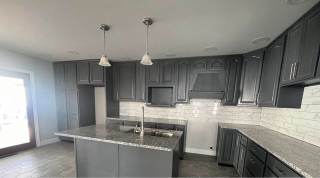 1525 S 6th Street, Ironton, OH 45638