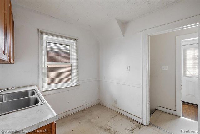 13123 Monica Street, Detroit, MI 48238
