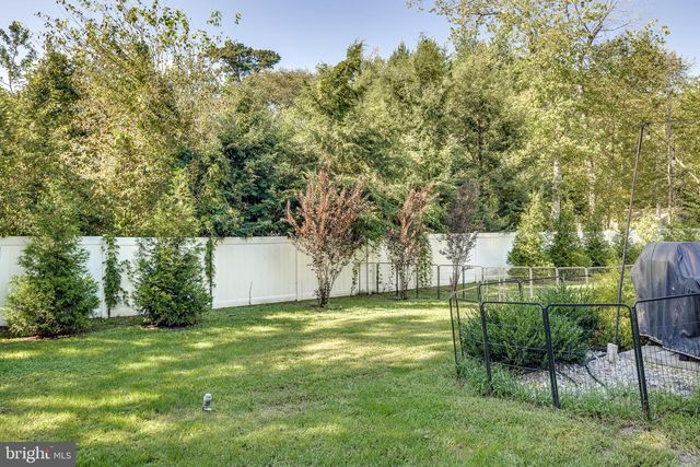 221 FOREST AVE, Medford, NJ 08055