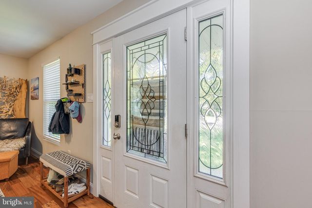 221 FOREST AVE, Medford, NJ 08055