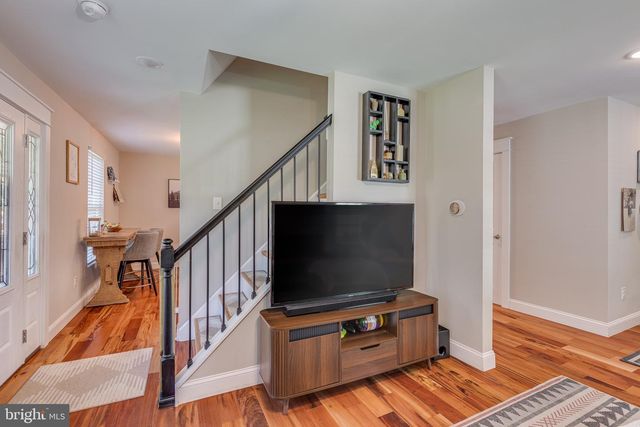 221 FOREST AVE, Medford, NJ 08055