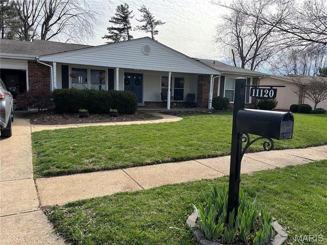 11120 Queensway Drive, St Louis, MO 63146