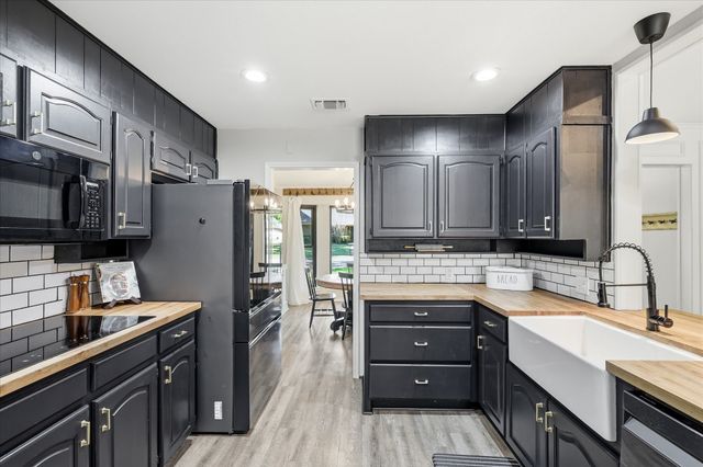 7401 Fuller Circle, Fort Worth, TX 76133