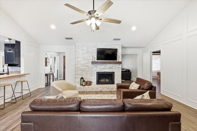 7401 Fuller Circle, Fort Worth, TX 76133