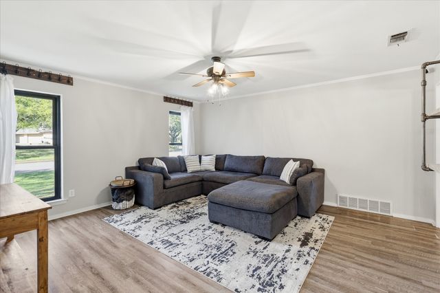 7401 Fuller Circle, Fort Worth, TX 76133