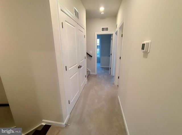 22520 FOUNDATION DR, Ashburn, VA 20148