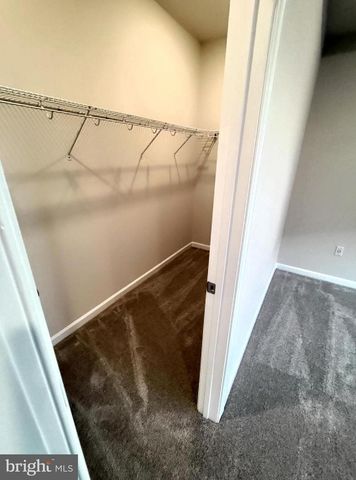 22520 FOUNDATION DR, Ashburn, VA 20148