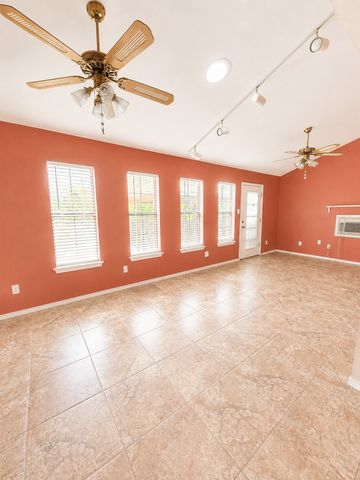 1734 Hartford Drive, Carrollton, TX 75007