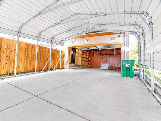 1734 Hartford Drive, Carrollton, TX 75007
