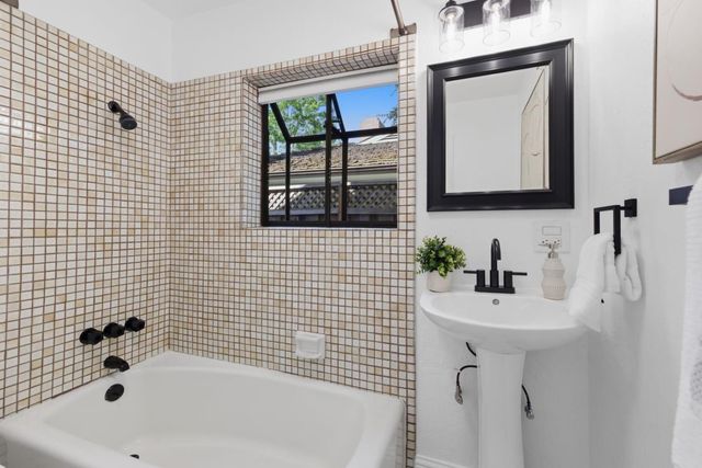 608 San Benito Avenue, Menlo Park, CA 94025