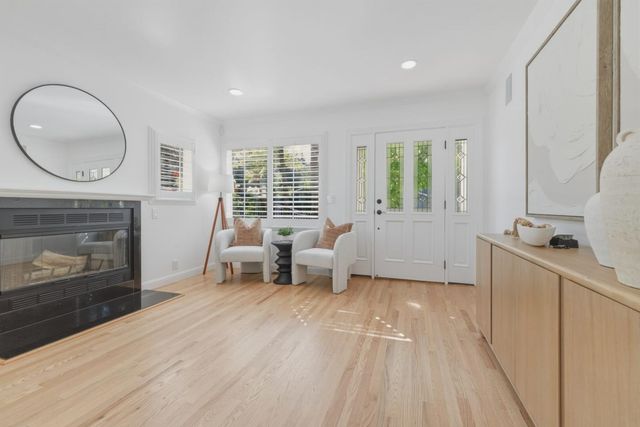 608 San Benito Avenue, Menlo Park, CA 94025