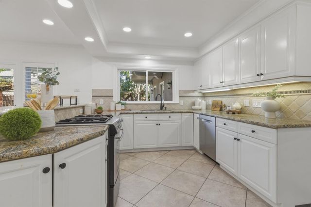 608 San Benito Avenue, Menlo Park, CA 94025