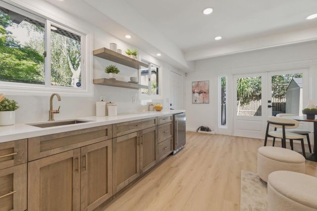 608 San Benito Avenue, Menlo Park, CA 94025