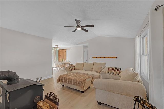 989 Tullis Road, Lawrenceville, GA 30043